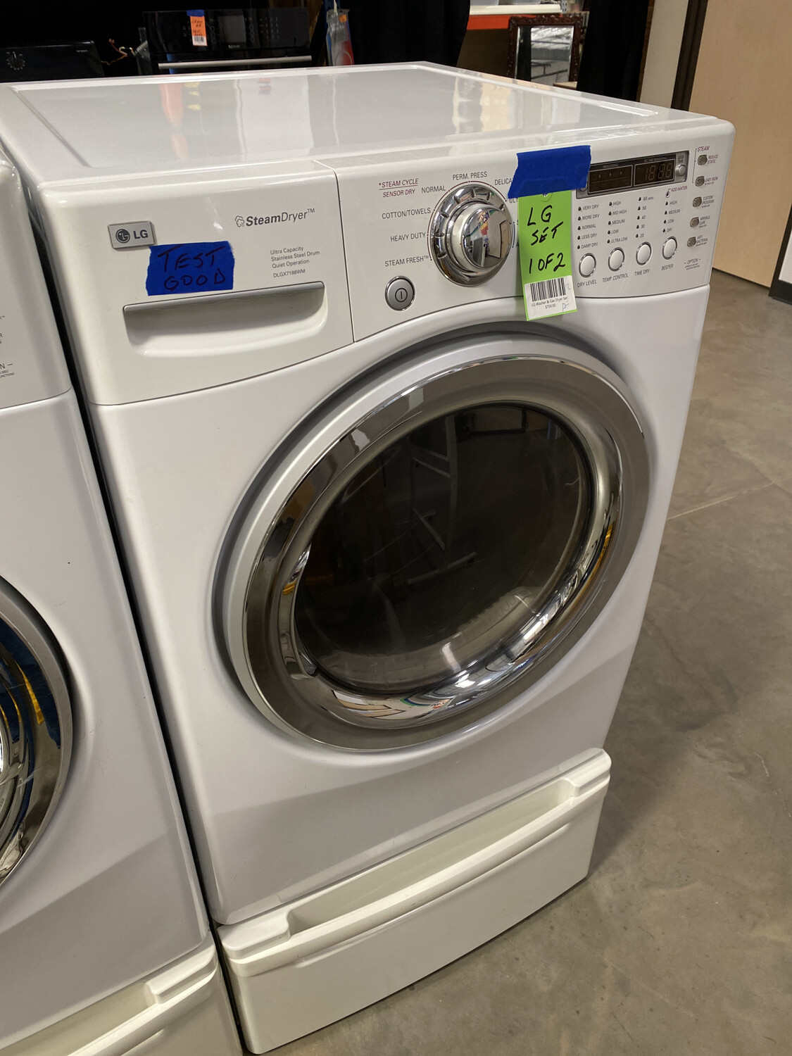LG Washer & Gas Dryer Set