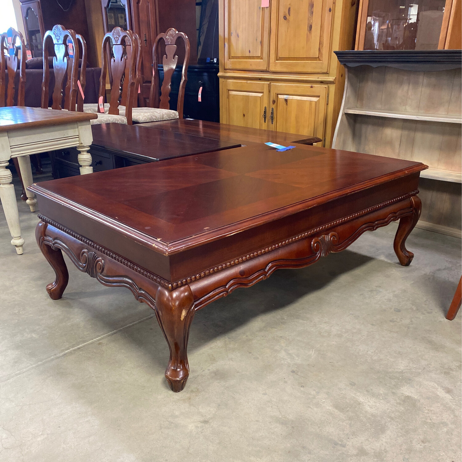 COFFEE TABLE CURVED LEGS