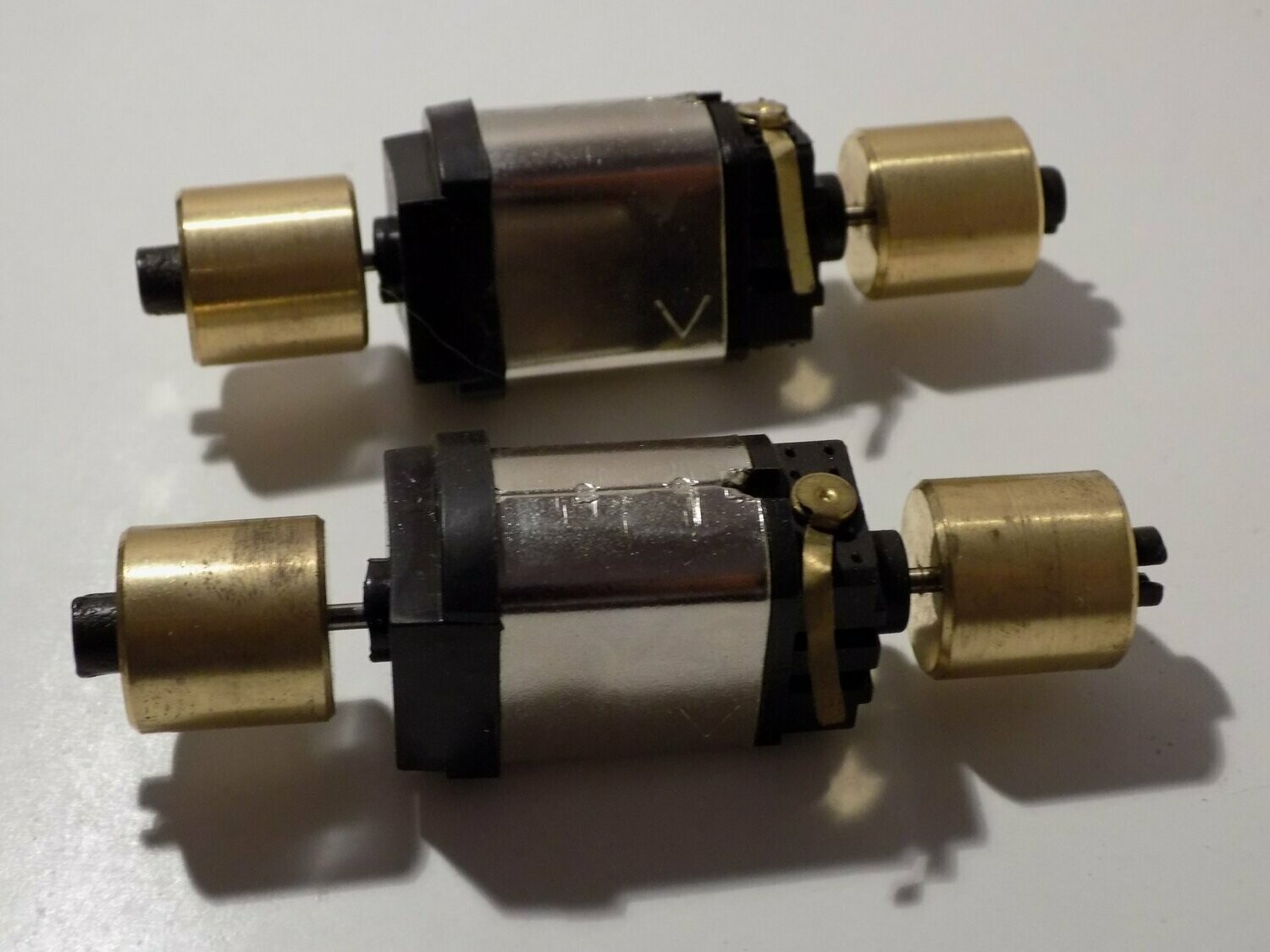 MOTOR TWIN FLYWHEEL (BUHLER/KADER 811) Suitable for most DIESELS with