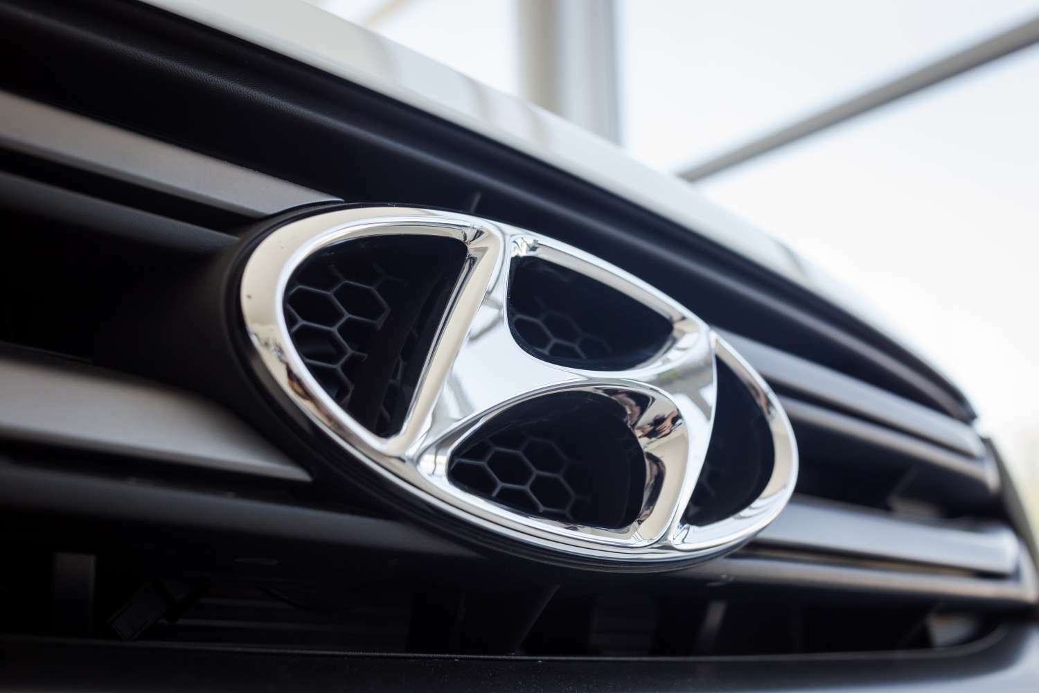 Hyundai s 7513 t