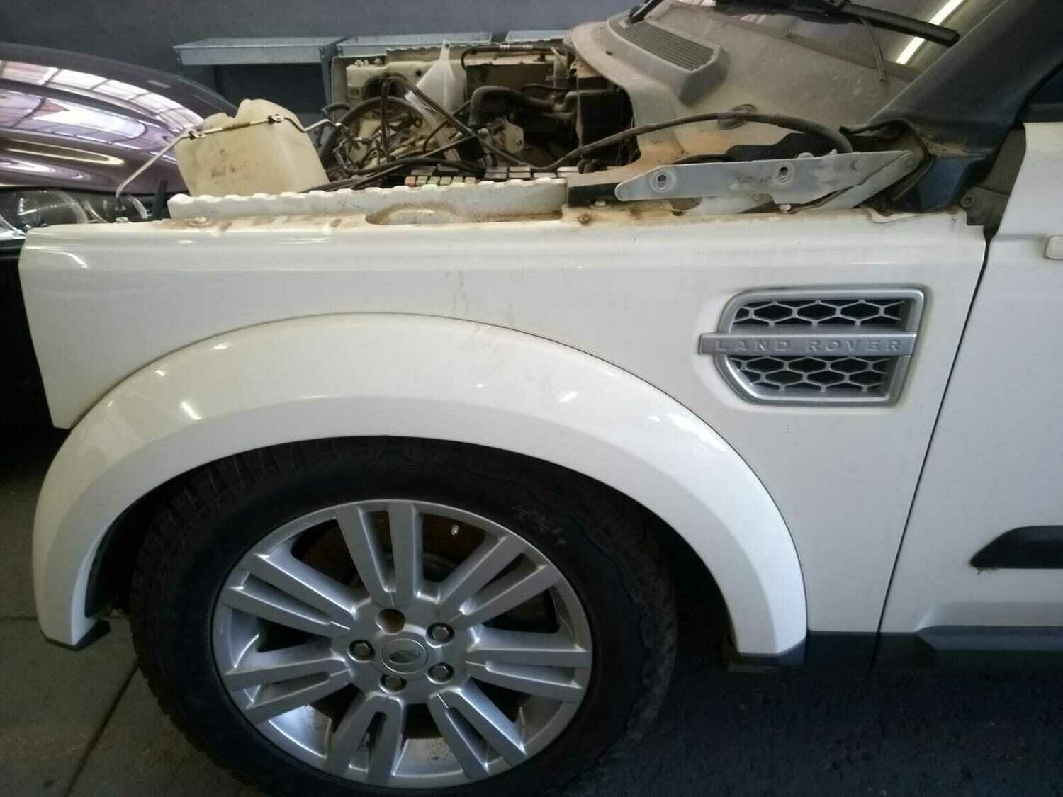 Land Rover used spares Discovery 4 Front wheel arches