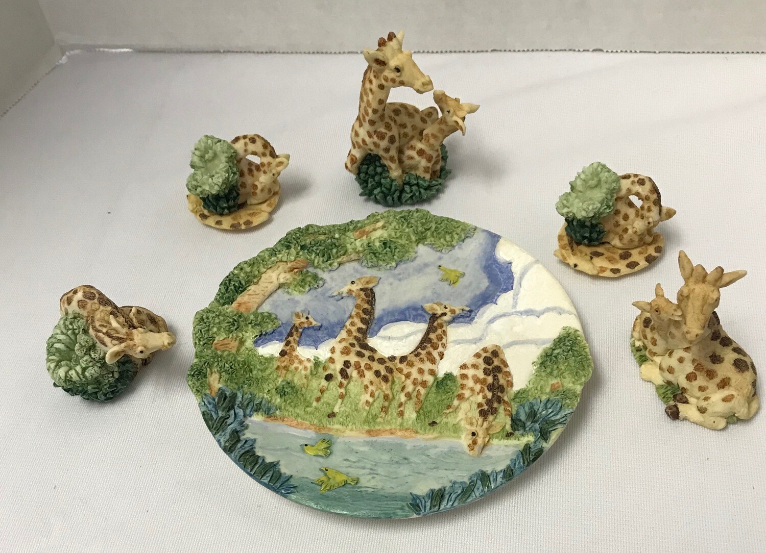 6Piece Giraffe Collection