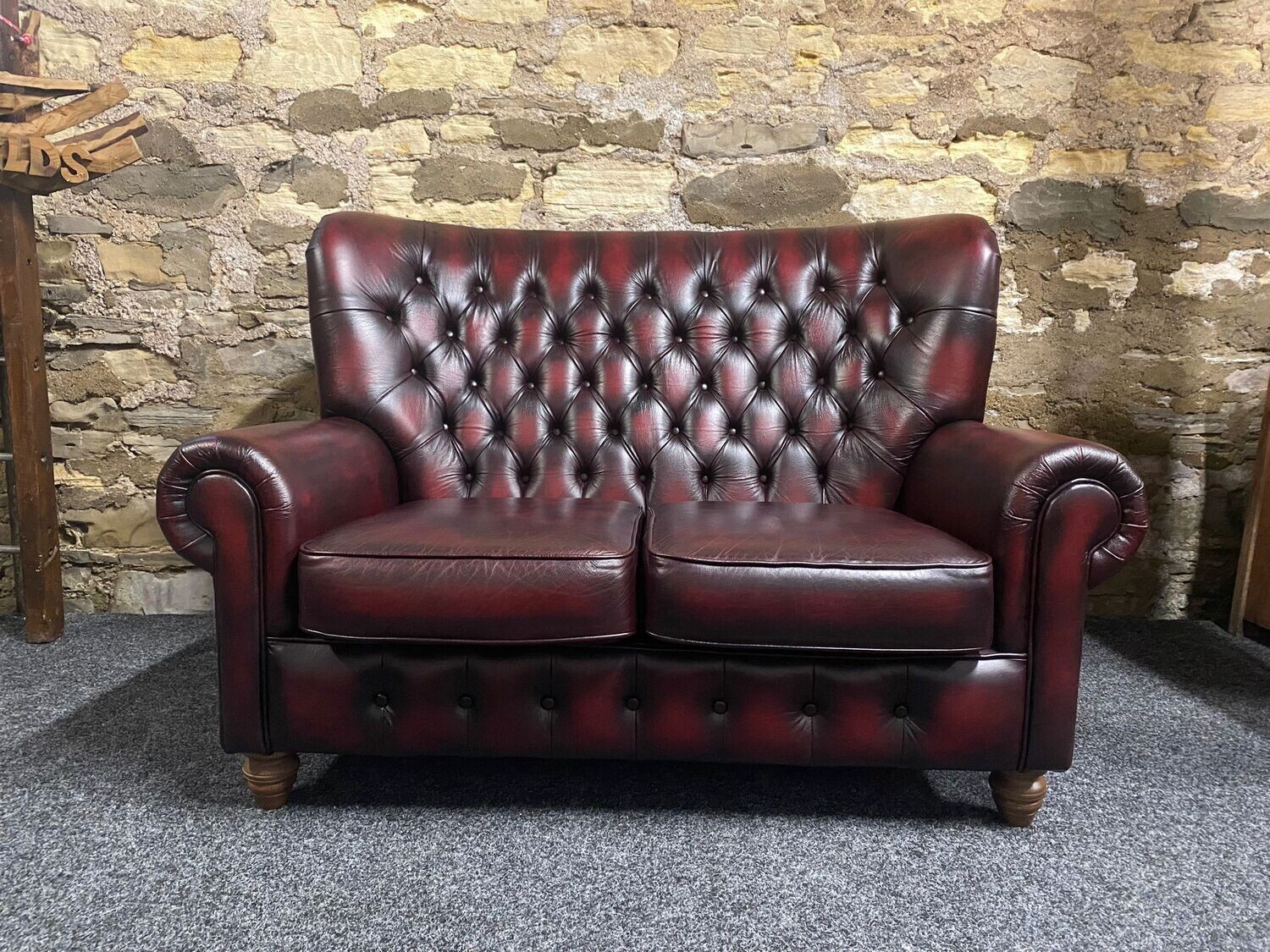 Thomas Lloyd Chesterfield 2 seater Sofa & Armchair green Leather