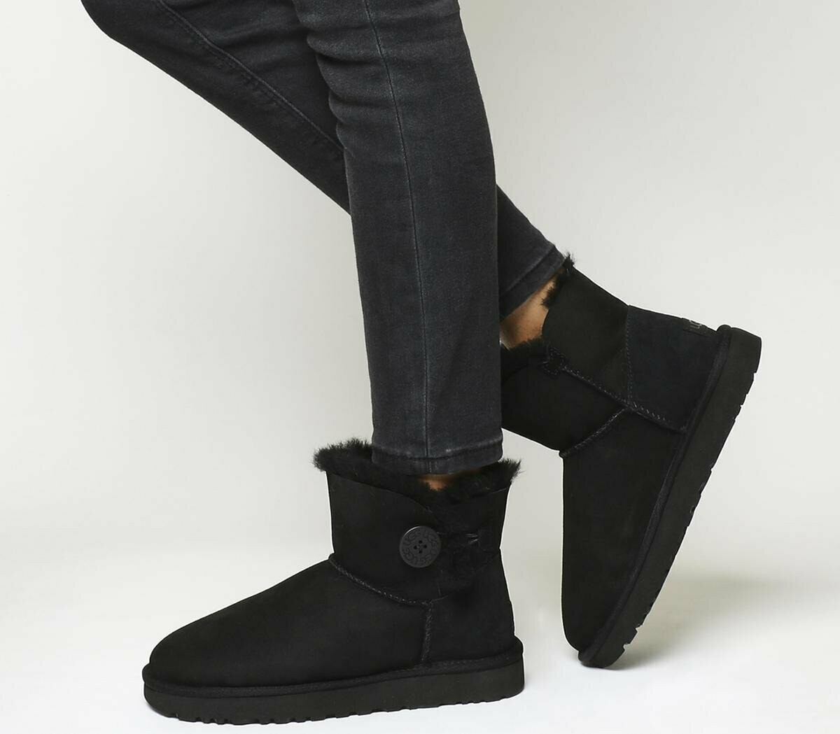 ugg bailey button noir