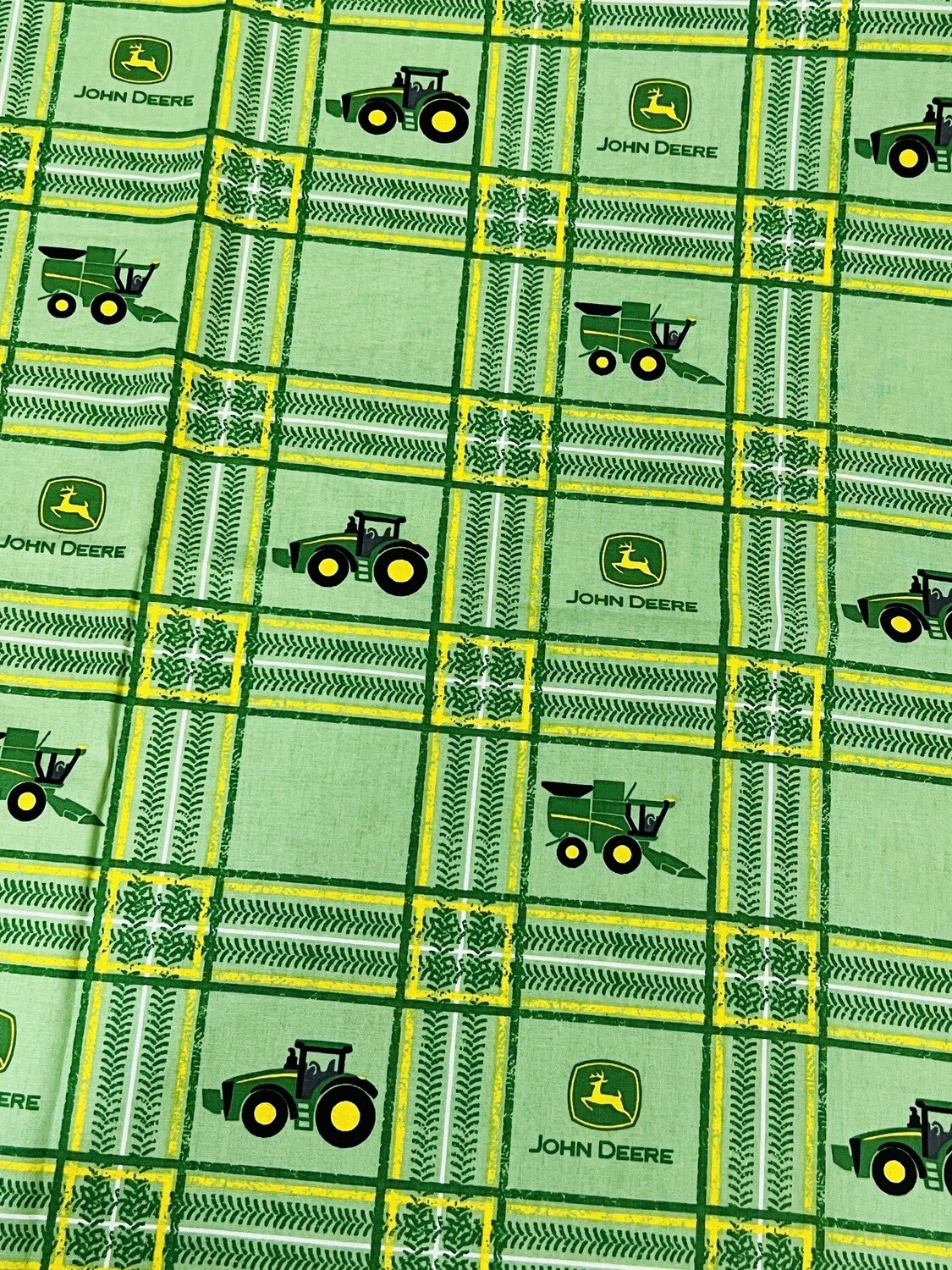 Classic Plaid, John Deere Licensed Quilting Cotton 112cm Wide 1m