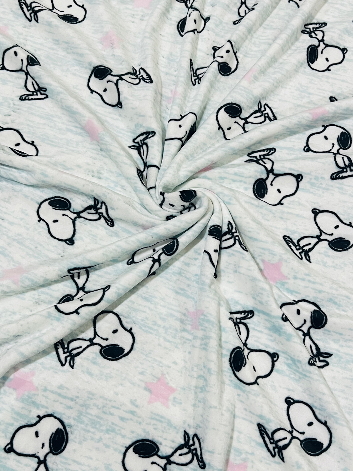 Snoopy Licensed Stretch Minky Plush Knit 175cm Wide