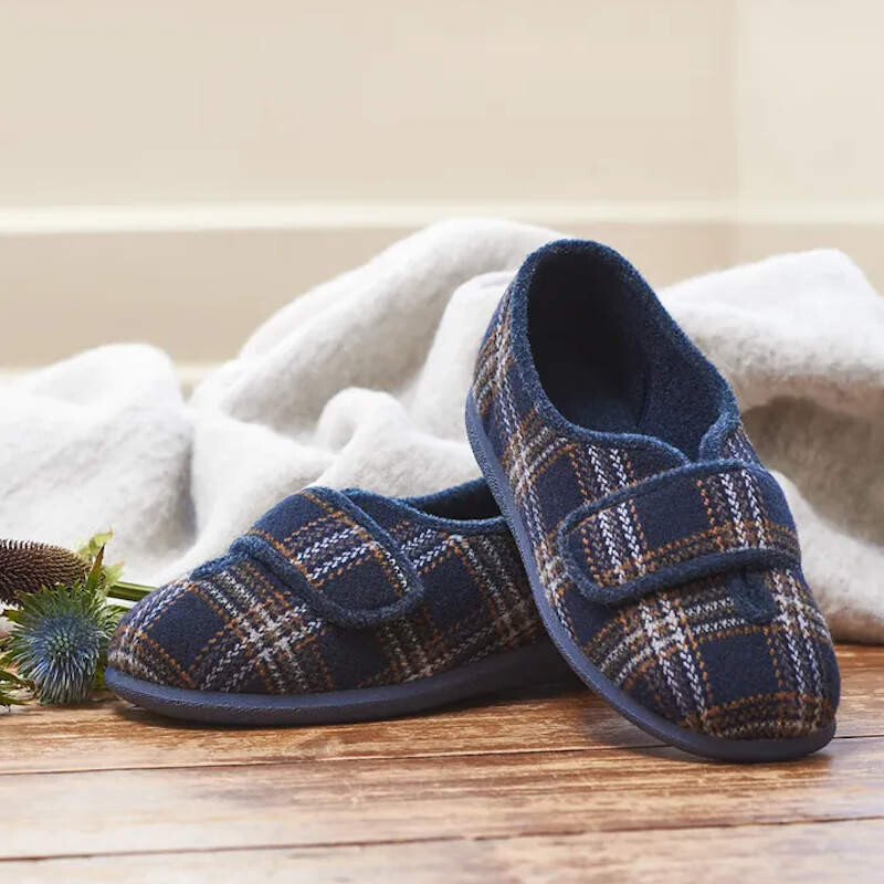tartan slippers