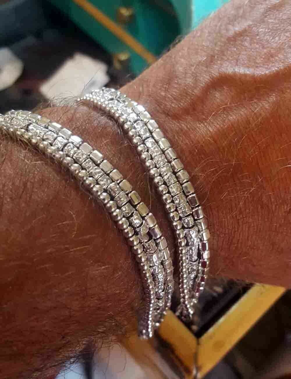 LES POULETTES BIJOUX - Bracciale Trifoglio Madreperla Grigia e Perle D'Argento 925 - Classics - Fucsia : Stéphanie Ducauroix