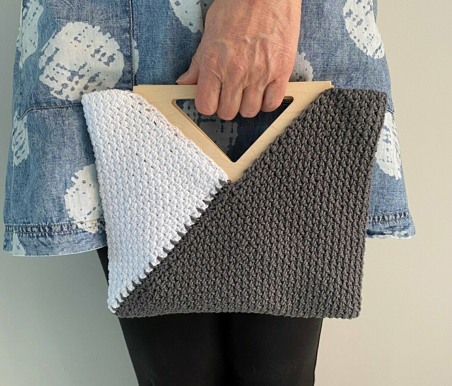 Triangle Bag Crochet Kit