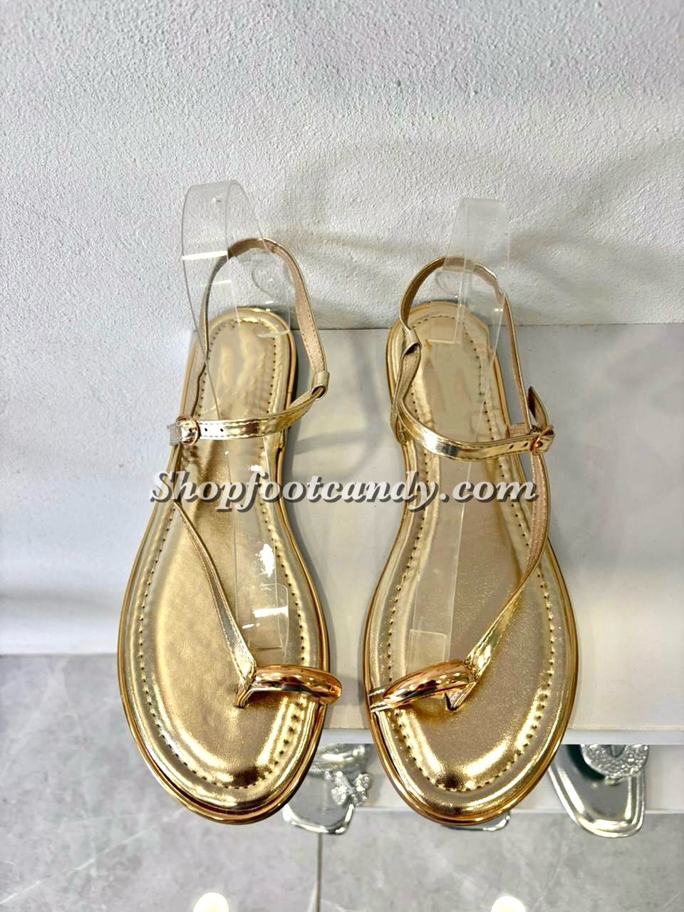 Toe Hold Cross Strap Sandals Gold