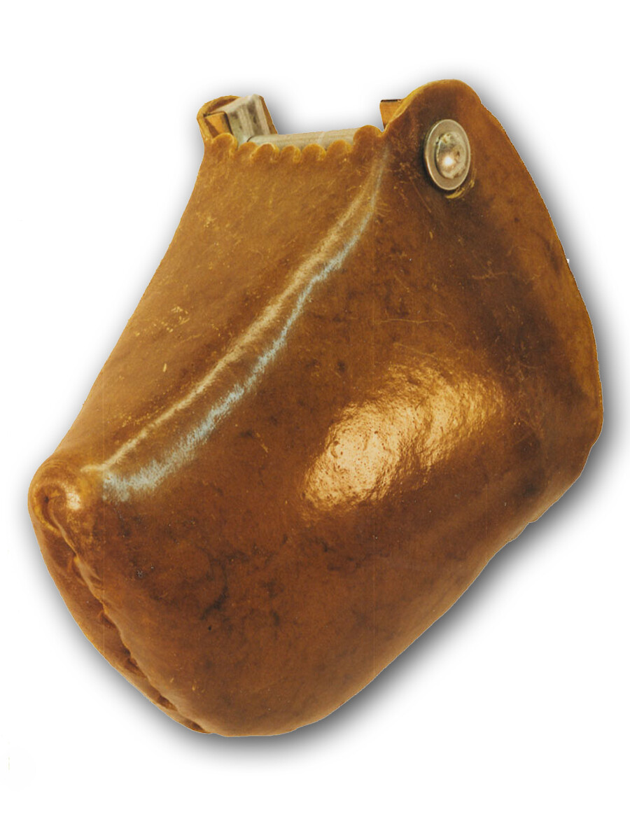 Selle afghane Bouzkachi avec ses étriers laiton - Equestrian Antique