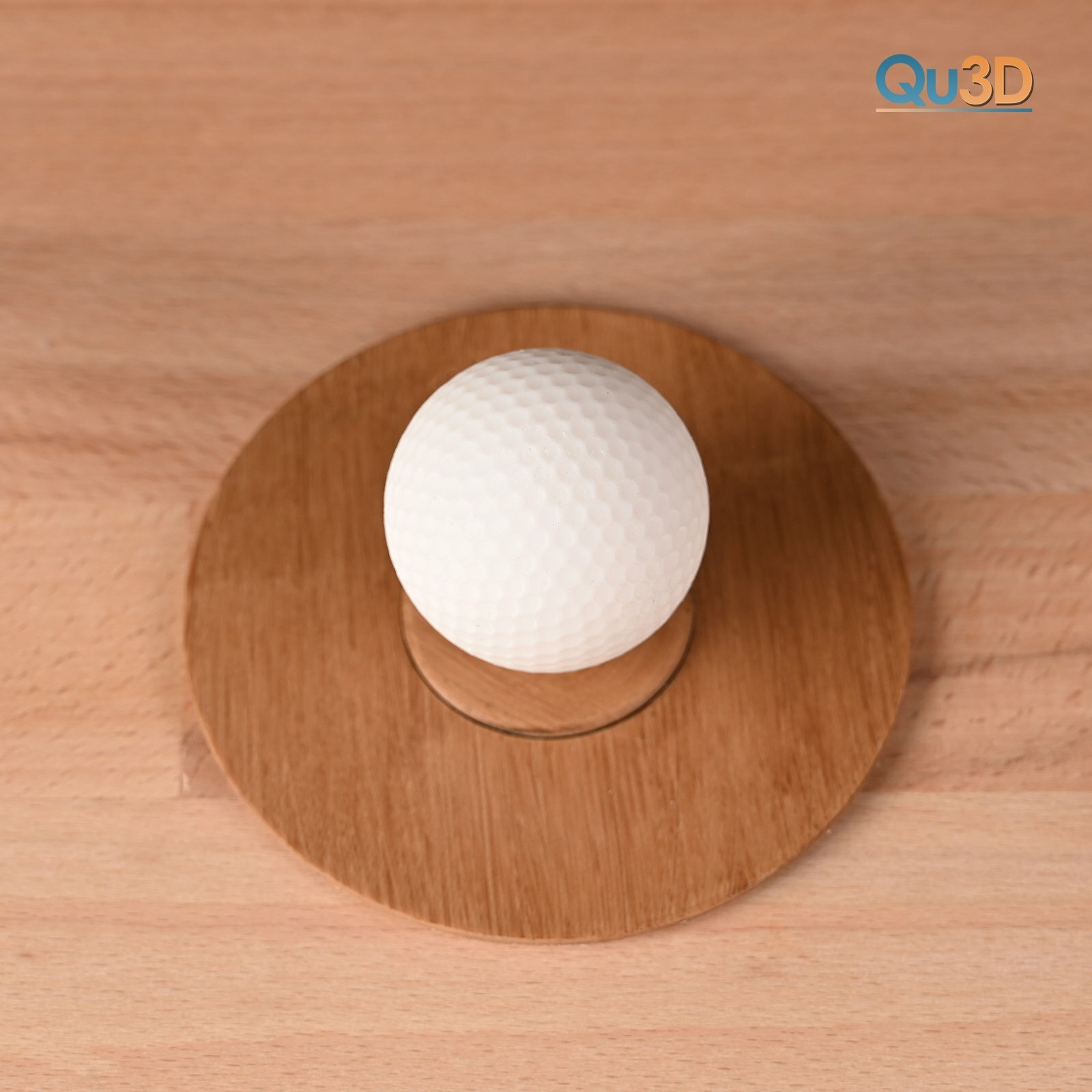 Deckel mit Sportmotiven