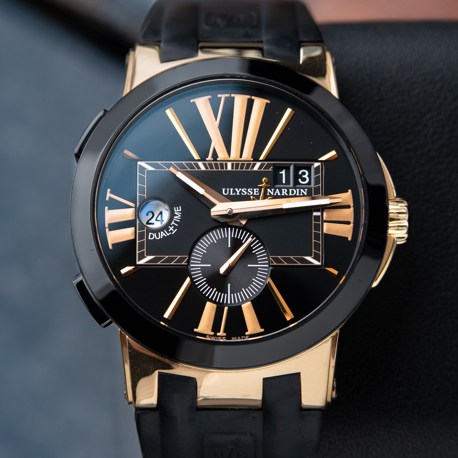 Ulysse Nardin Executive Dual Time Black Dial Rose Gold Black Rubber
