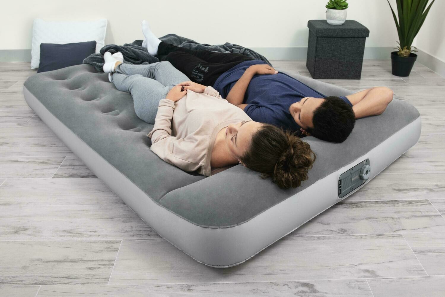 Bestway 12" Air Mattress with Built in AC Pump