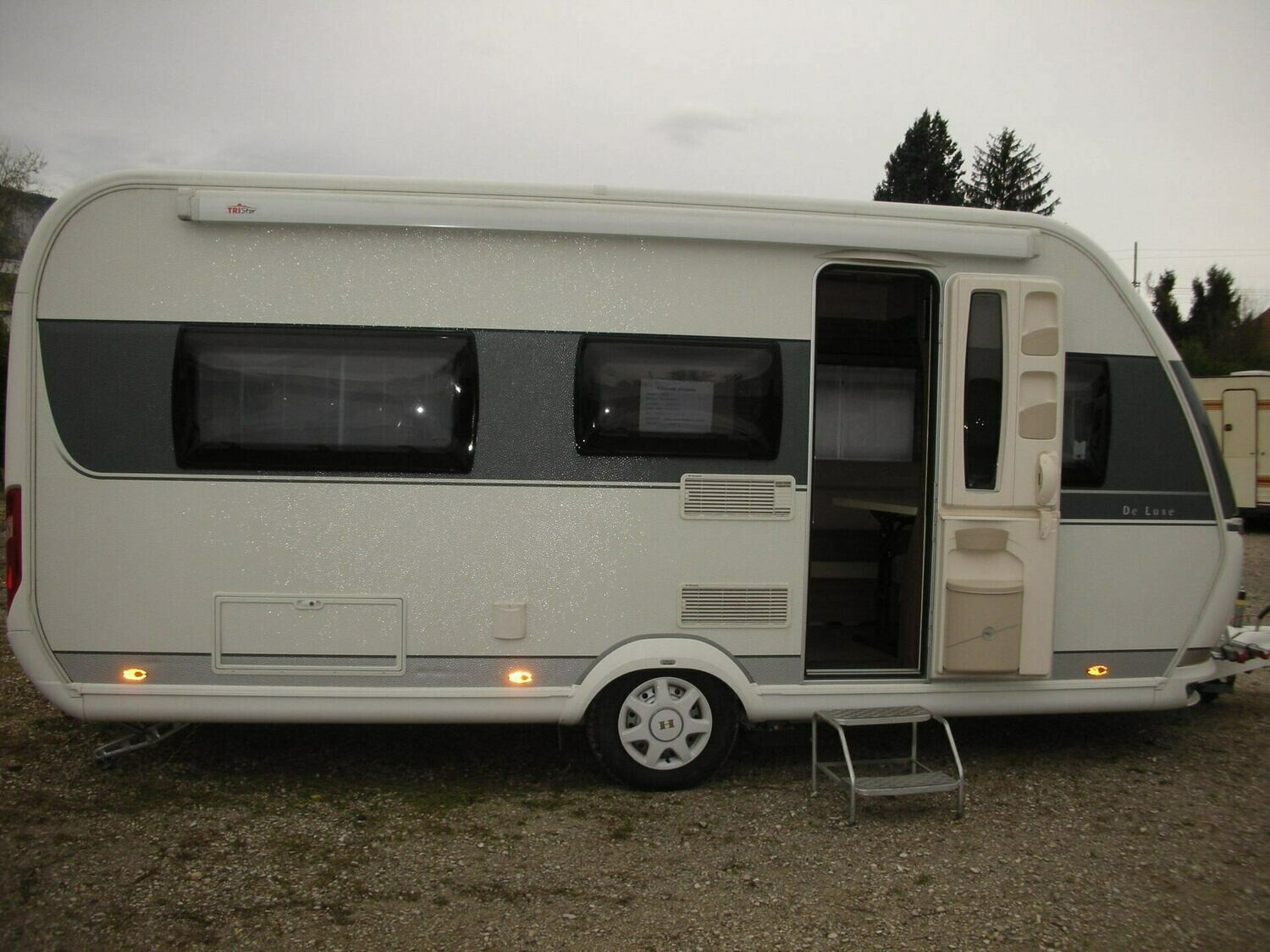 CARAVANE HOBBY DELUXE 460 LU