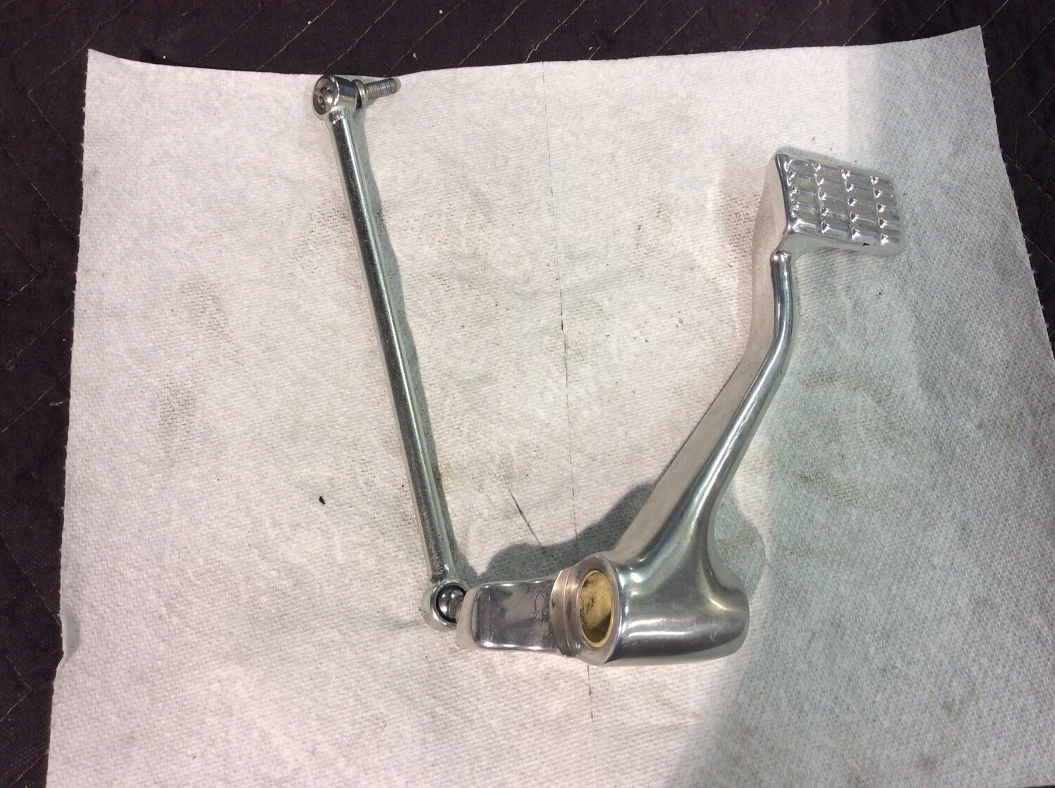 HARLEYDAVIDSON SPORTSTER XL 1200 883 OEM BRAKE FOOT PEDAL & SHIFTER