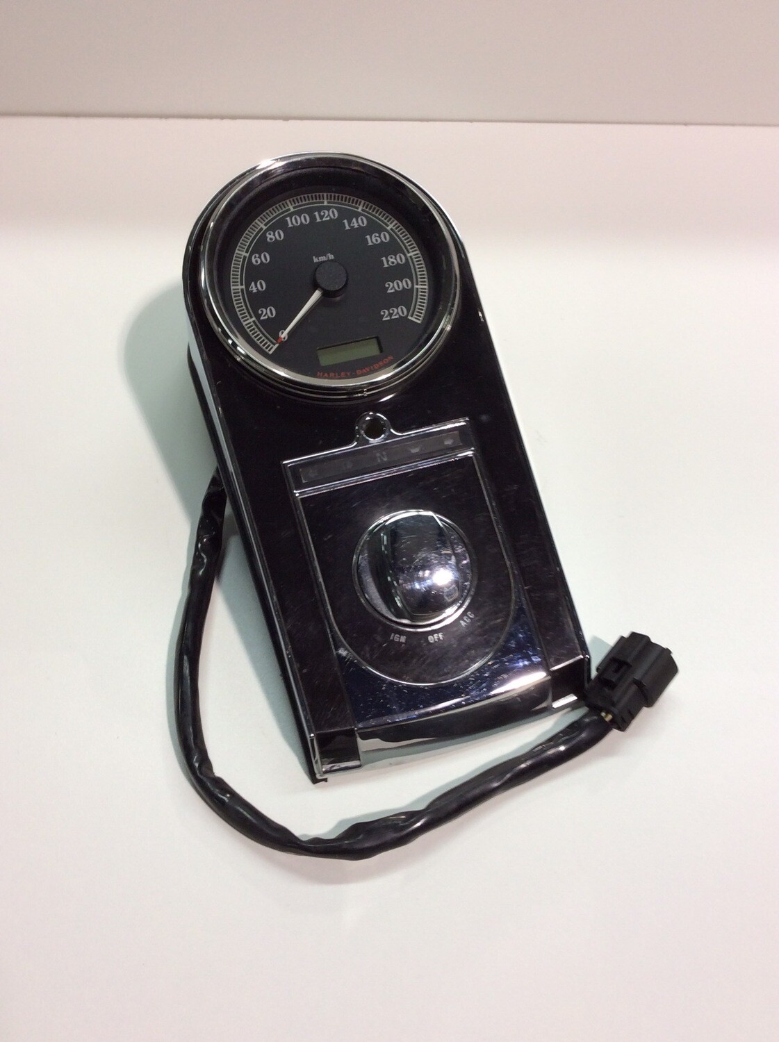 Harley Original CanBus Speedo Speedometer km / Hour P/N 6719711A With