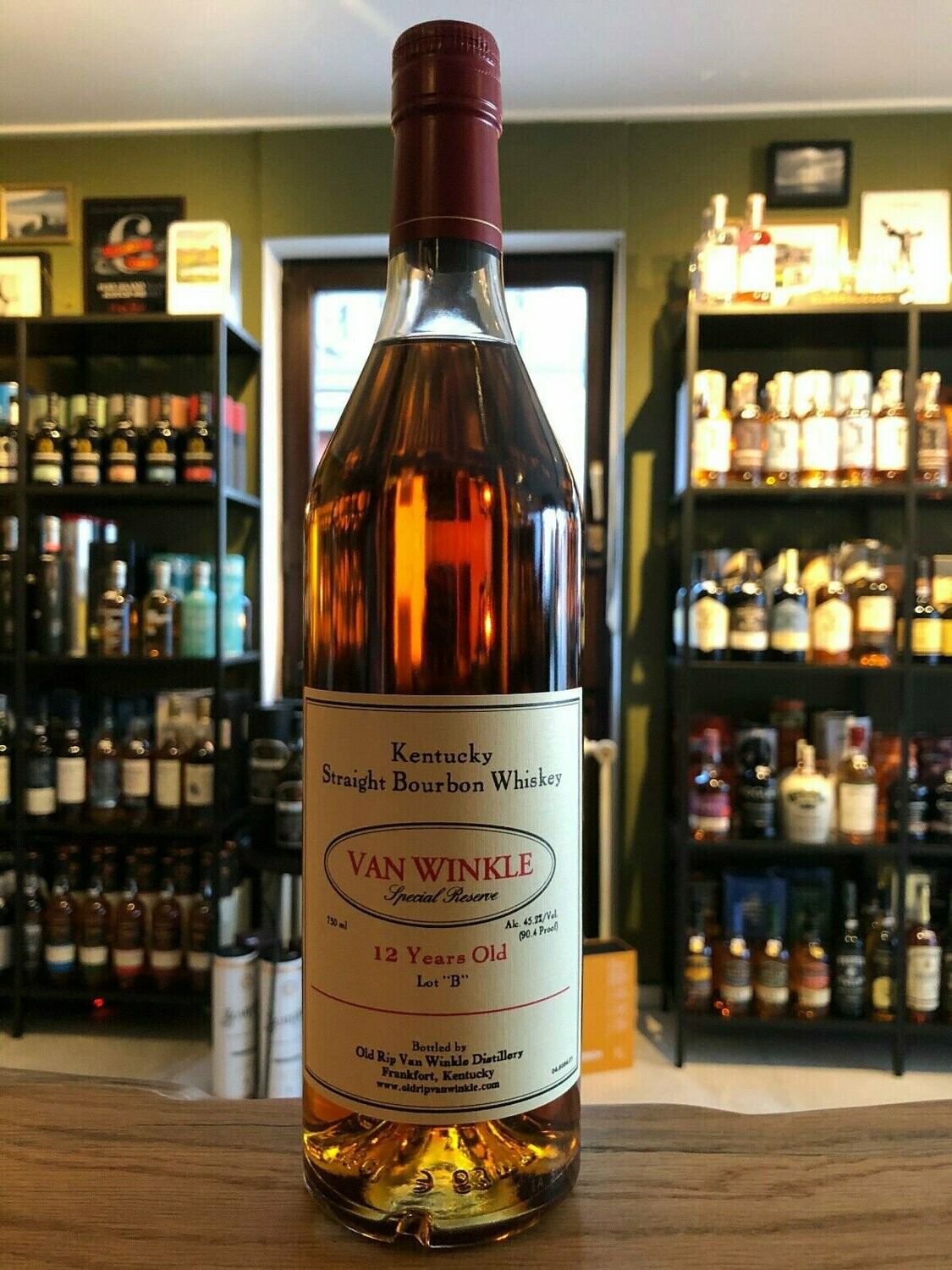 Old Rip Van Winkle 12 Jahre Special Reserve mit 0,7L und 45,2