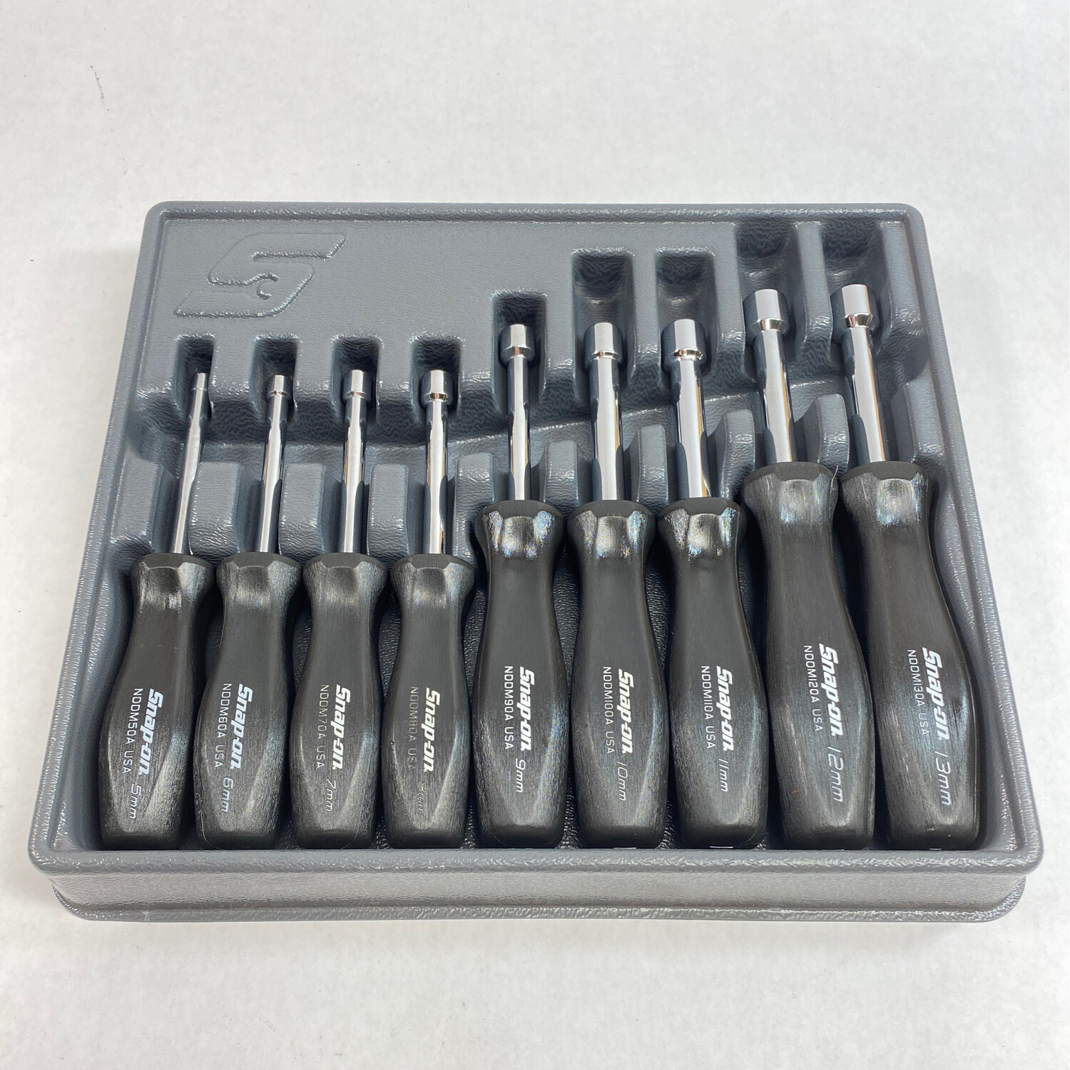 Snap On 9 pc Metric Hard Grip Nut Driver Set (513 mm) NDDM900A Shop