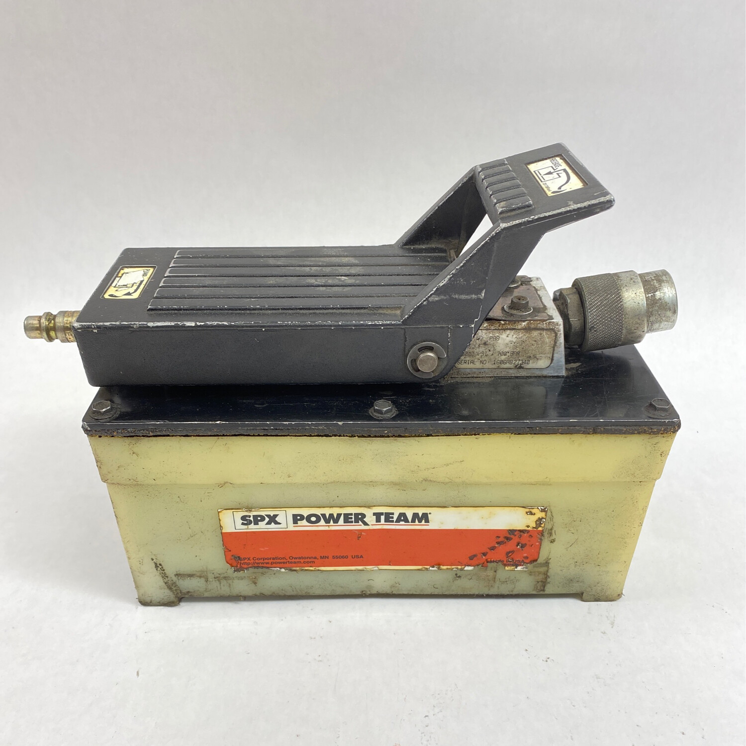 Power Team PA6M Air-Over-Hydraulic Foot Pedal Pump W/ Aluminum Reservoir OTC 4025