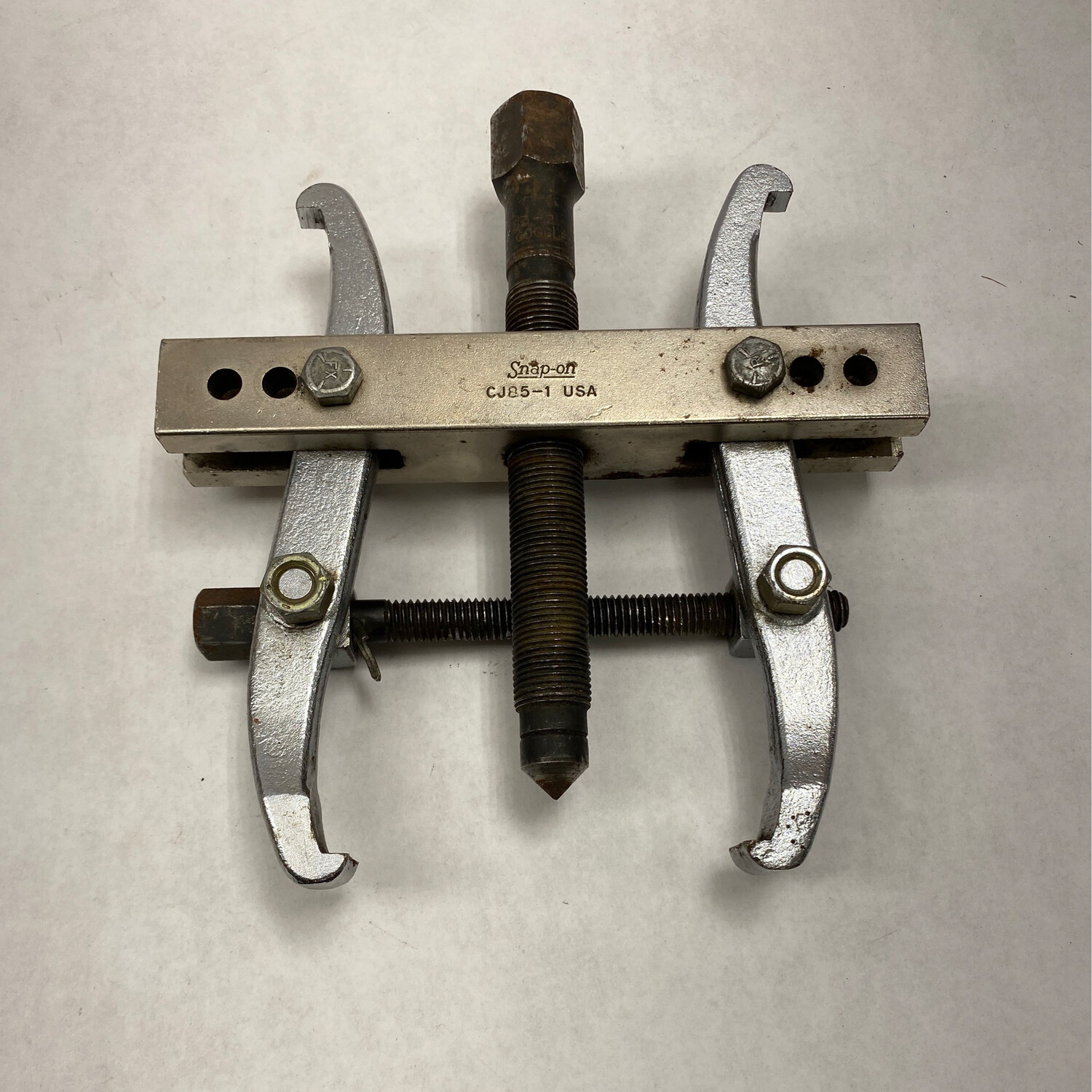 Snap On Gear Puller, CJ851 Shop Tool Swapper