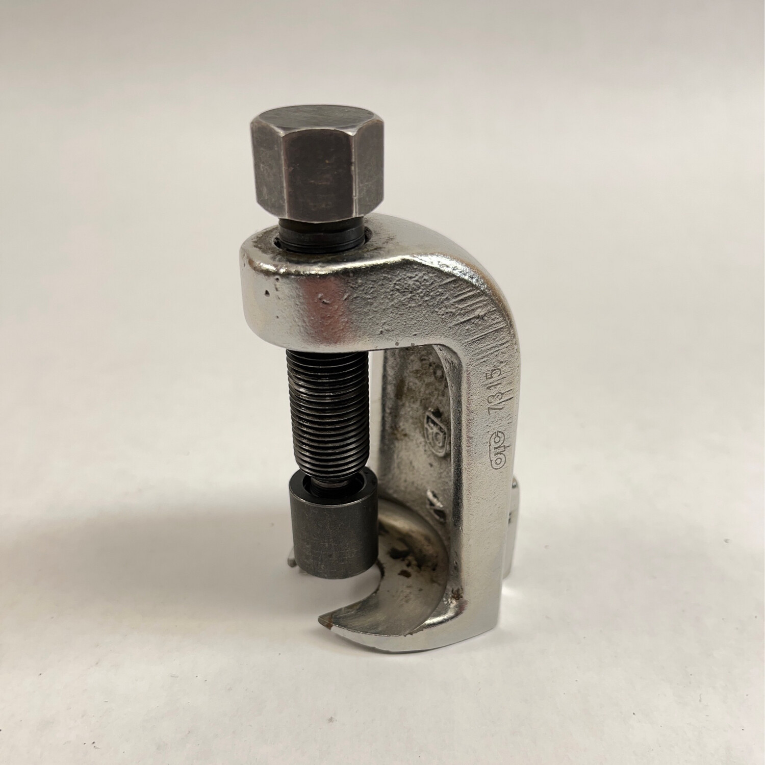US PRO Universal Tie Rod End Remover Tool – 27mm To 42mm Opening, Heavy-Duty 6031