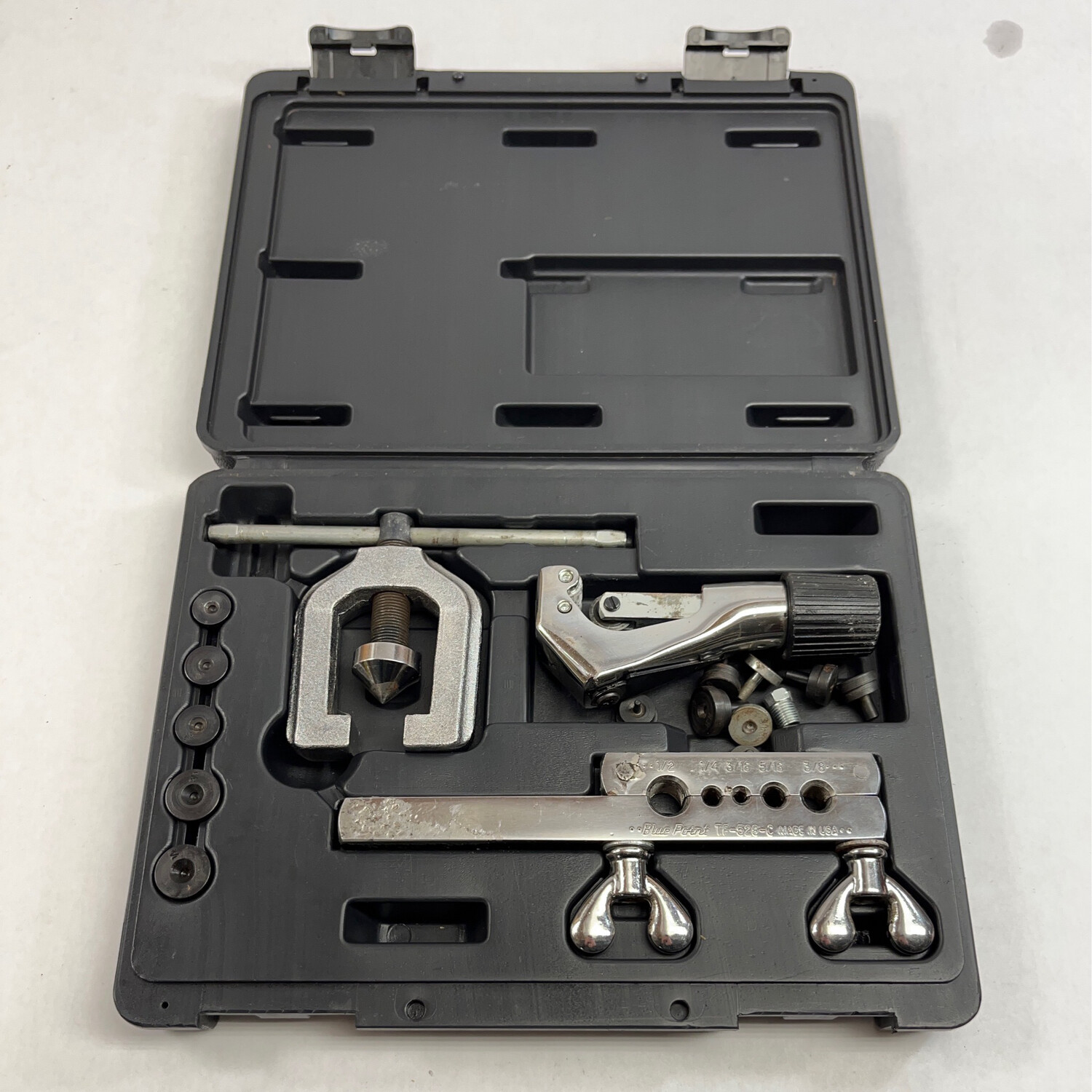 Blue Point Tube Cutting and Double Flaring Set, TF528D Shop Tool