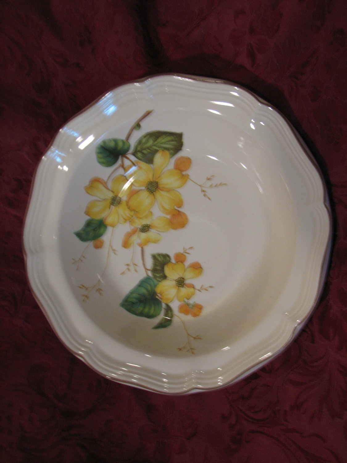 Mikasa 10" Vegetable Serving Bowl, Heritage Goldwood F2001