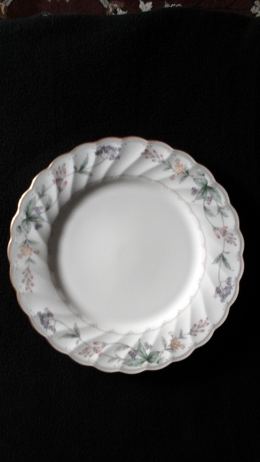 Noritake China Bread & Butter Plate 6 1/4" Brookhollow Pattern 4704