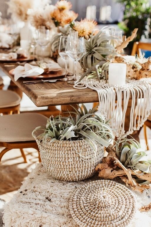 Table Deco Store Palm Avenue