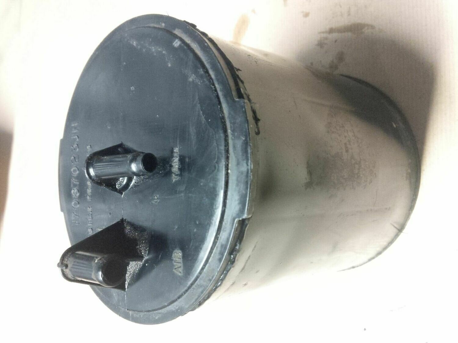 Activated CHARCOAL CONTAINER CANISTER FUEL EVAPORATION Opel Senator B