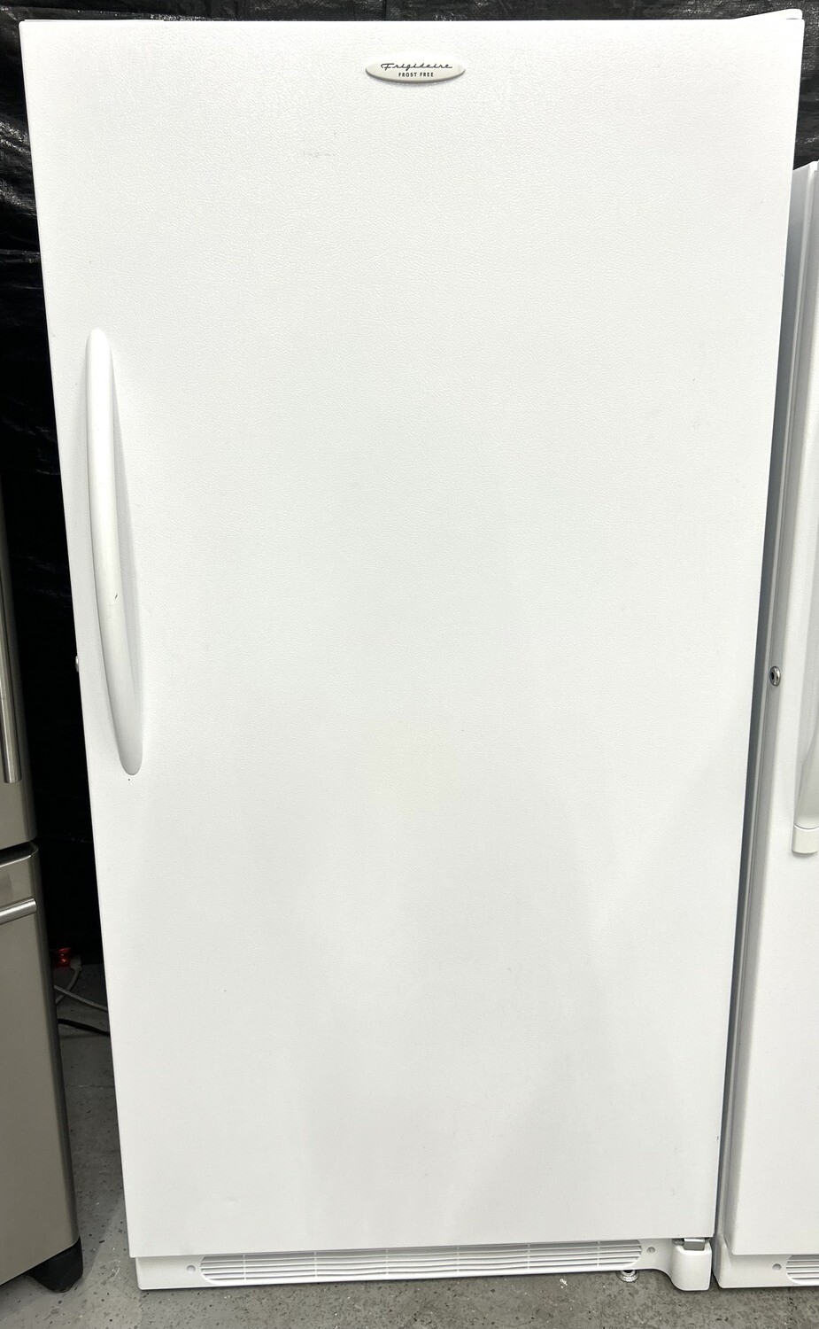 FRIGIDAIRE FROSTFREE UPRIGHT FREEZER F0086 WB54236226