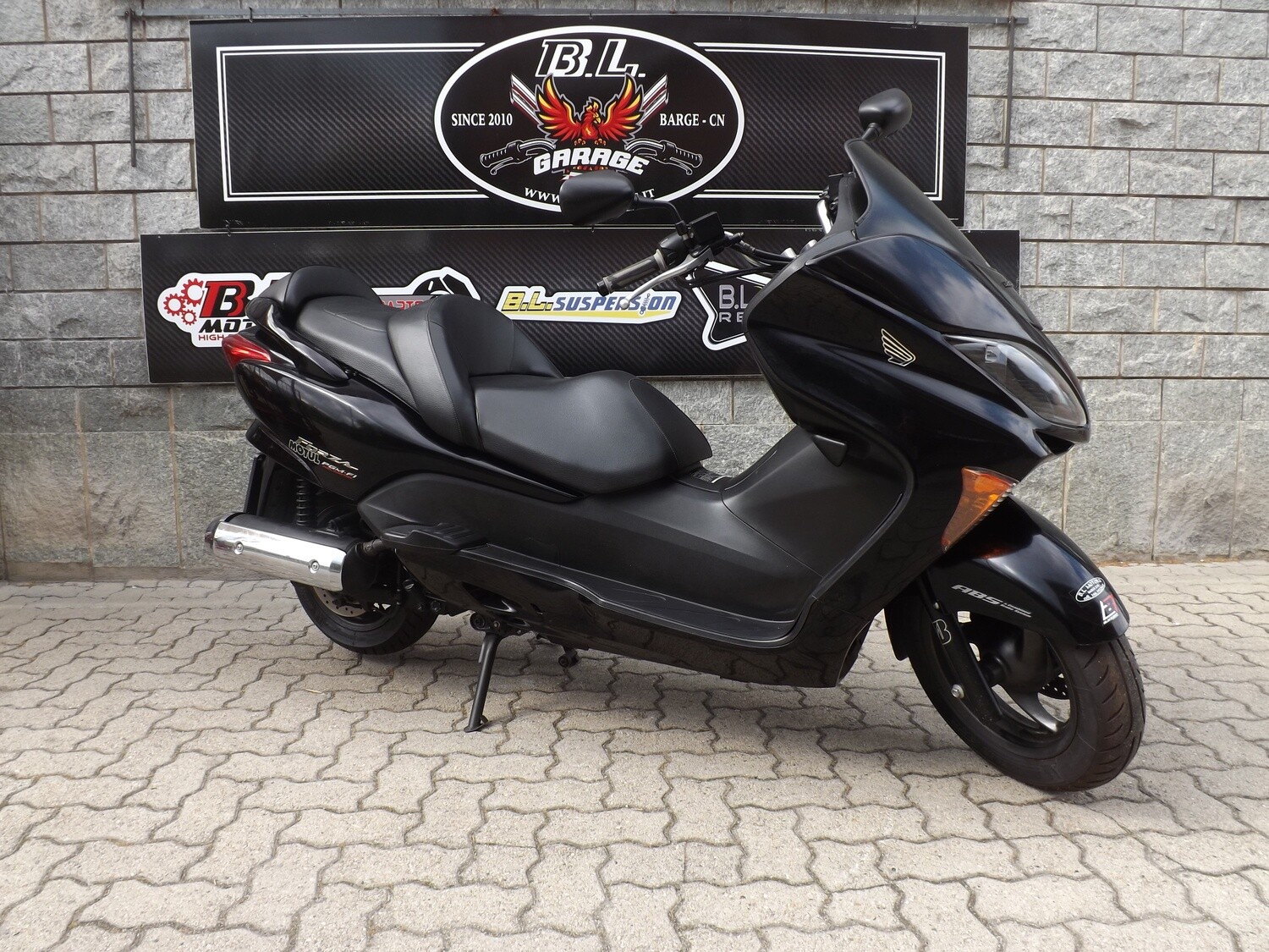 Honda forza nss250