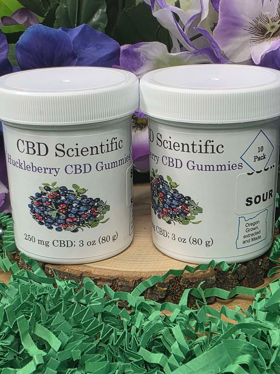 CBD Scientific---Sour huckleberry Gummies (250 mg)