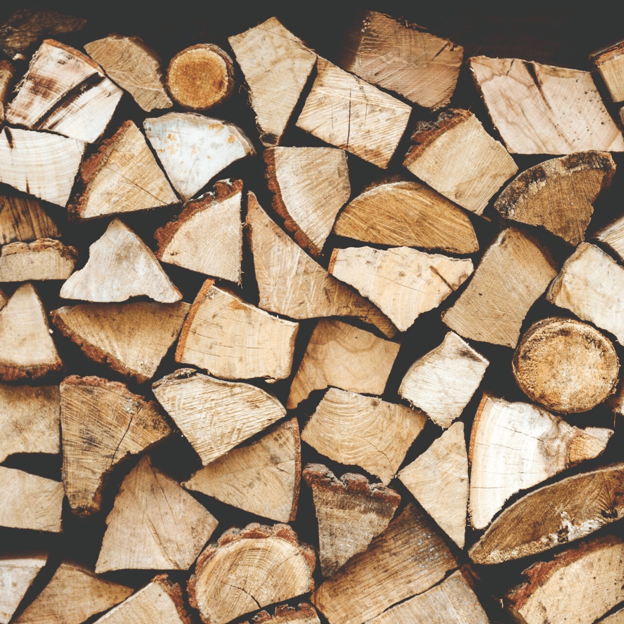 Seasoned Pine Firewood 3m3