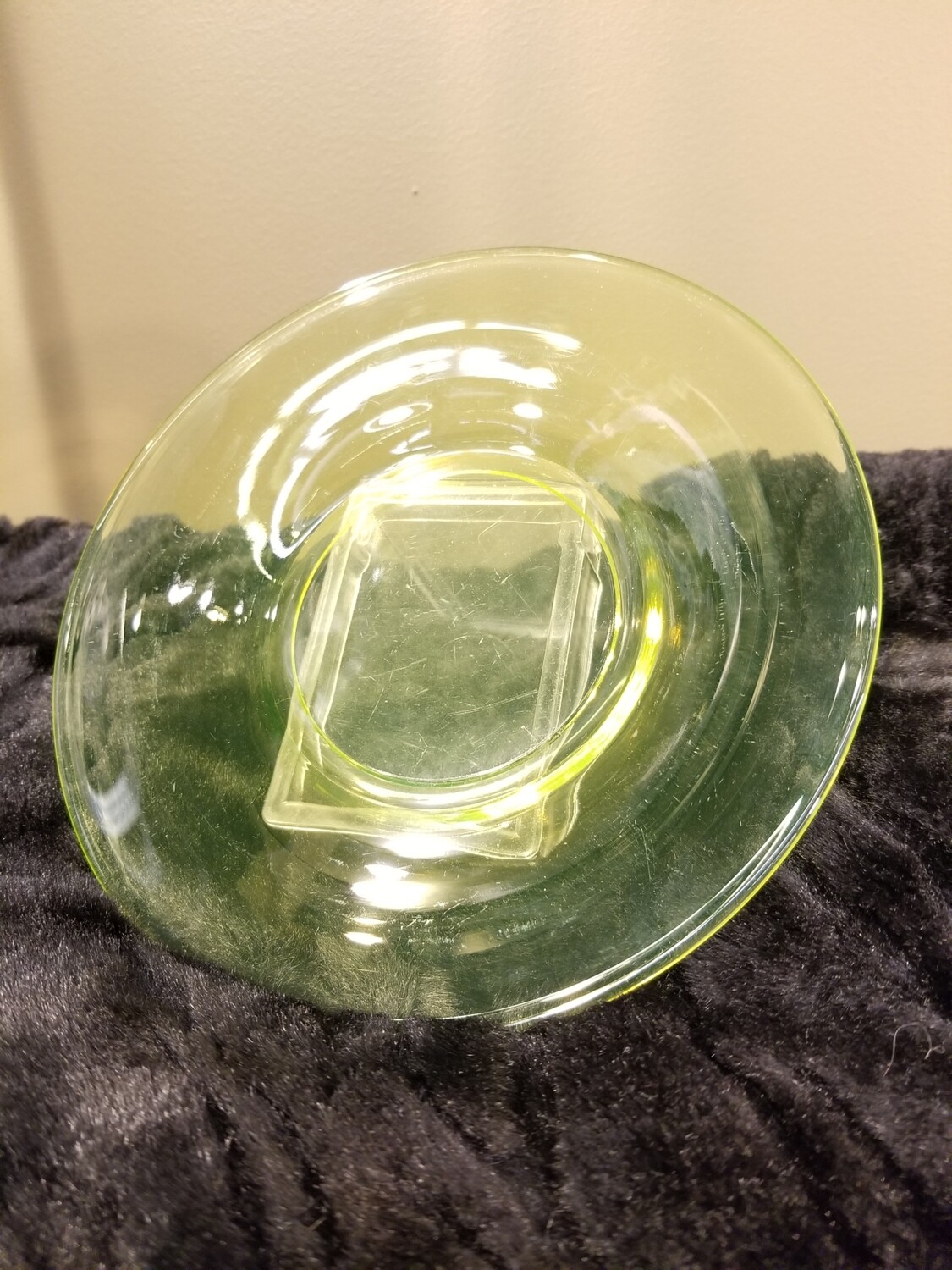 Vaseline Glass Plate
