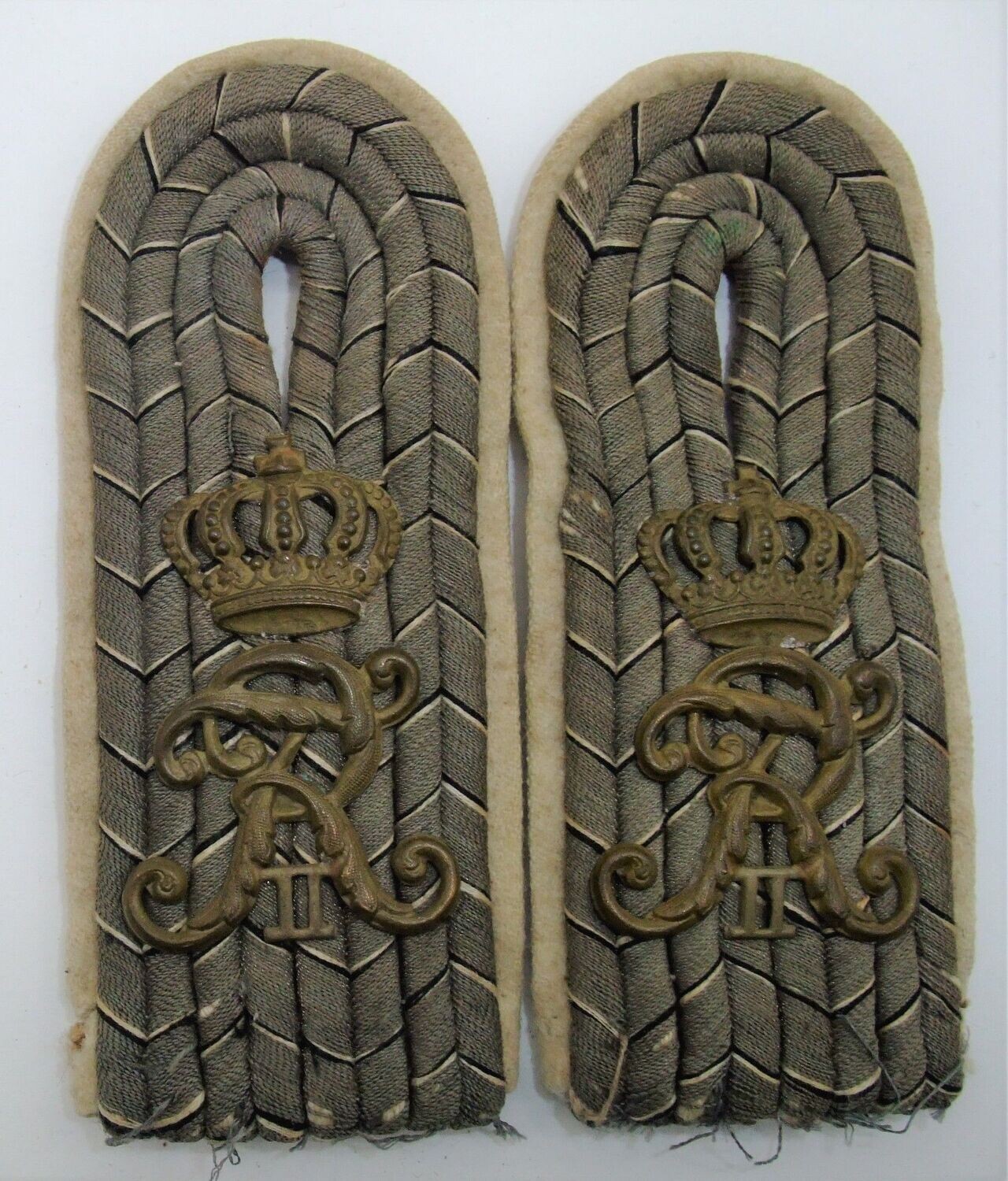 Preussen Paar Schulterstücke für einen Leutnant im GrenadierRegiment