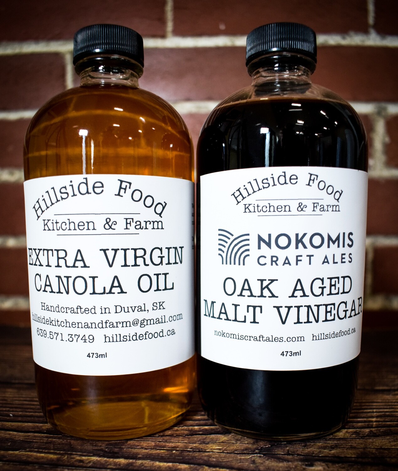 Store Extra Virgin Canola Oil & Oak Aged Malt Vinegar Pair