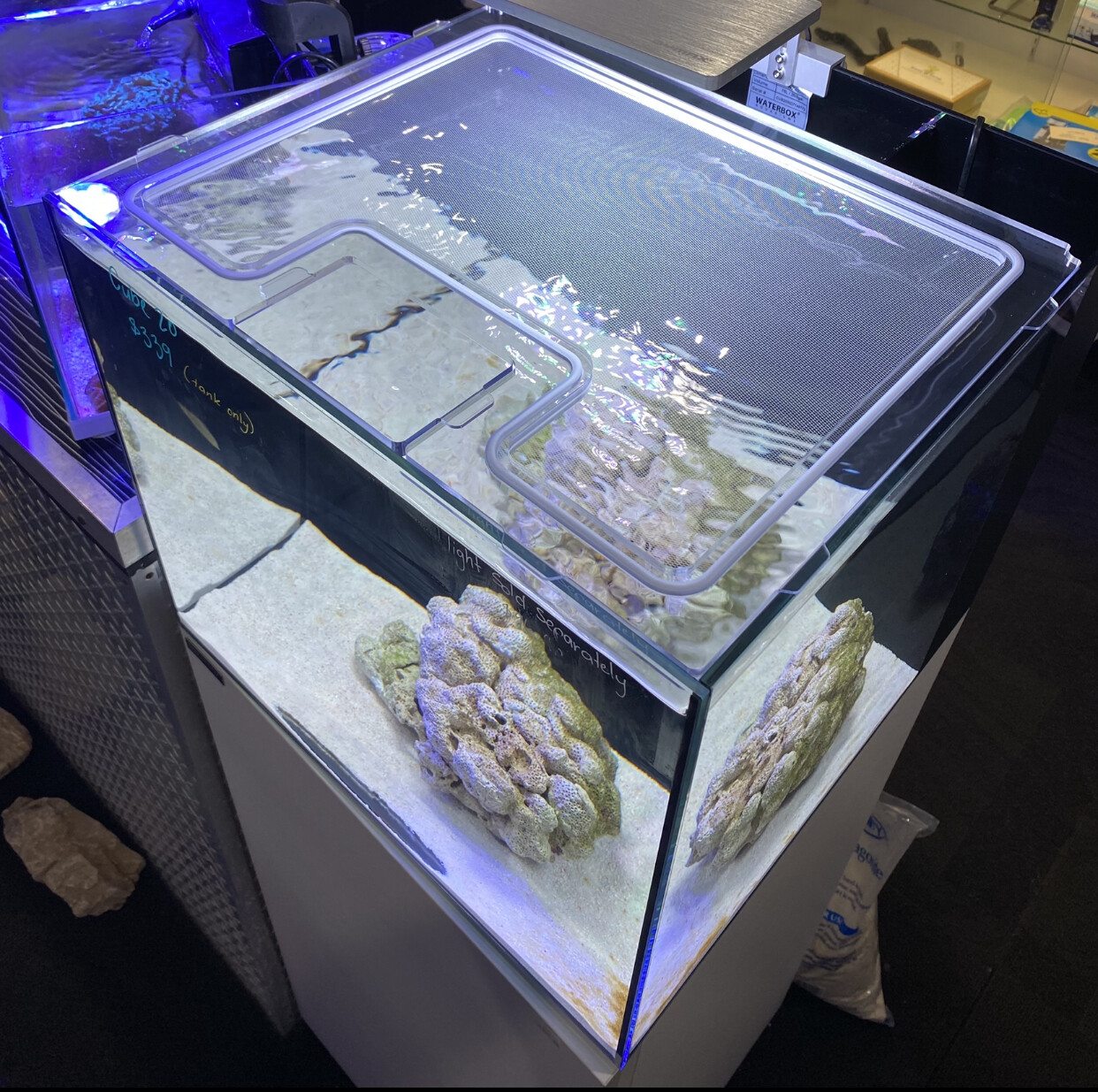 Small Lid NVS Aquariums