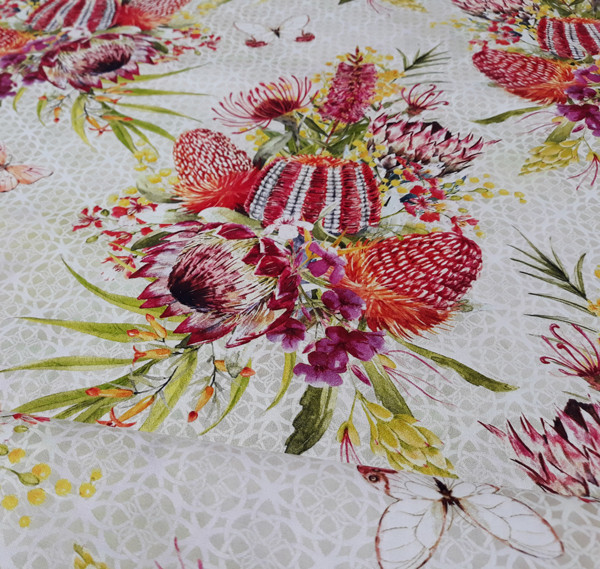 13995 Australian Garden Twist Floral bouquet cream 26 per mt