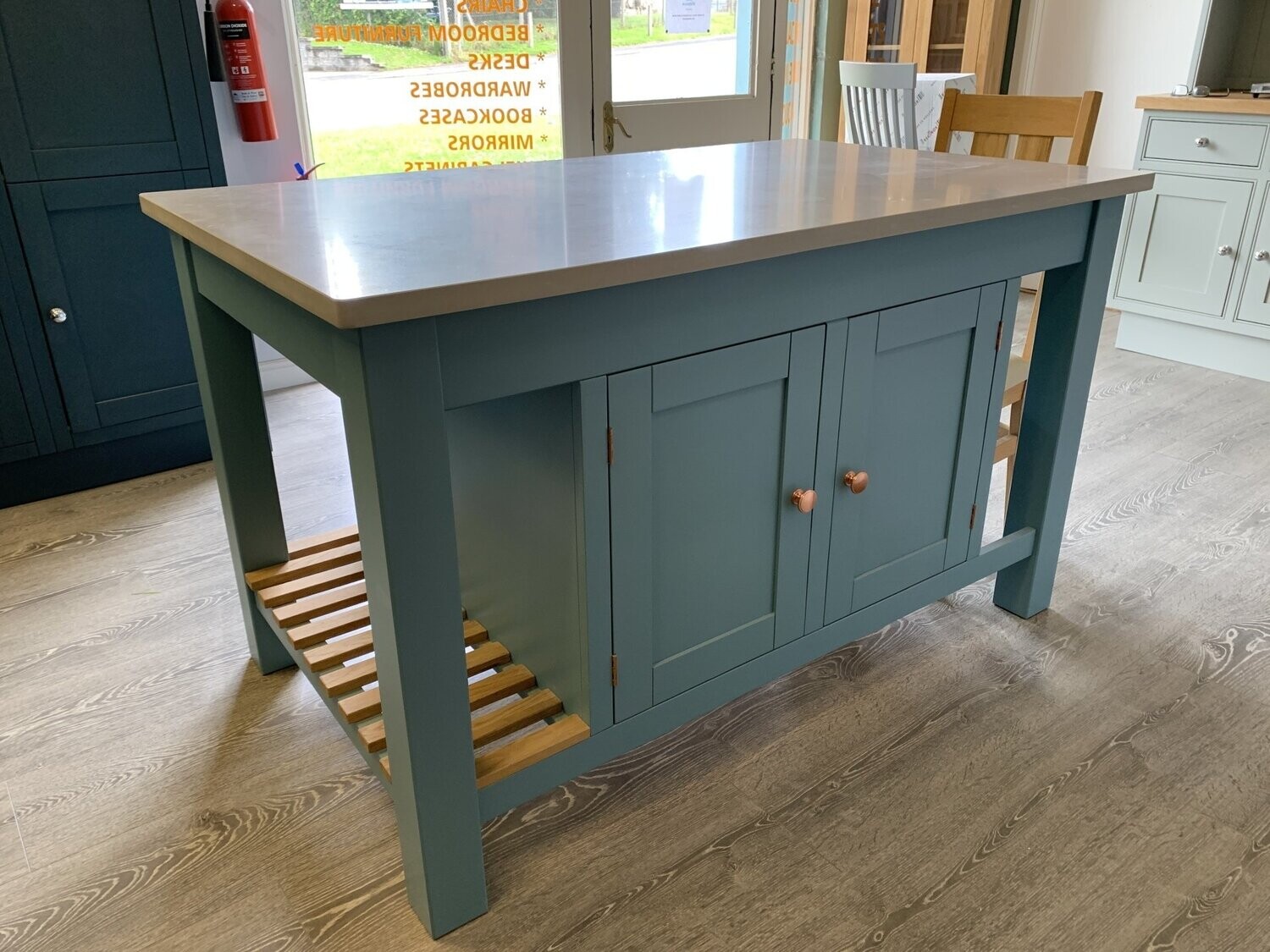 4 Door Island Unit with Open storage & Breakfast Bar with Quartz