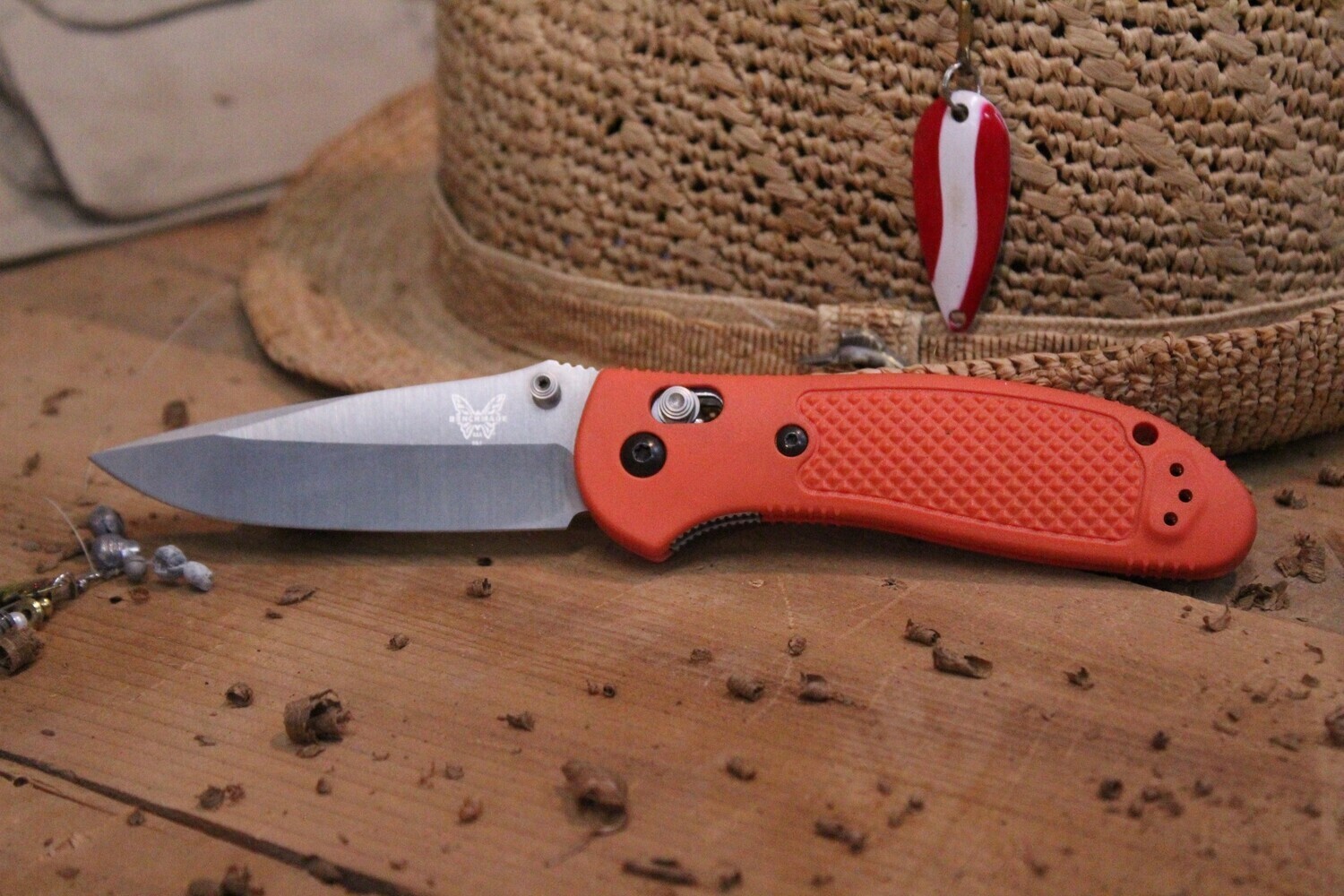 Benchmade Griptilian 3.45" AXIS Lock Knife / Satin / Orange / N680