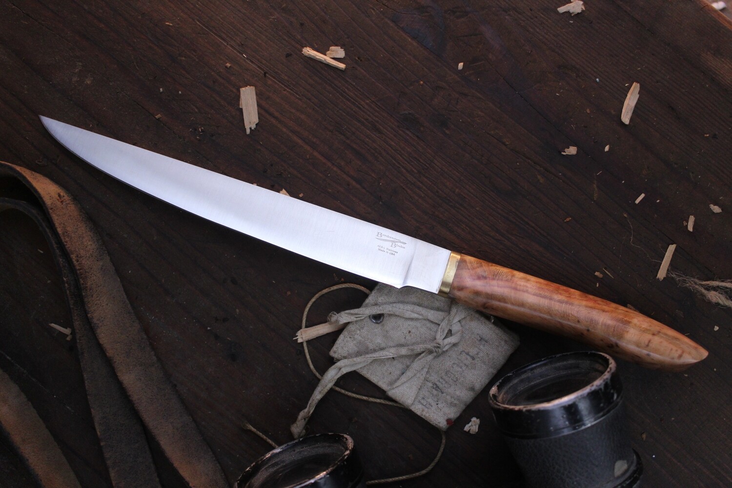 Bordertown Blades 8" Fillet / Quilted Maple & Brass Bolster / Satin AEBL