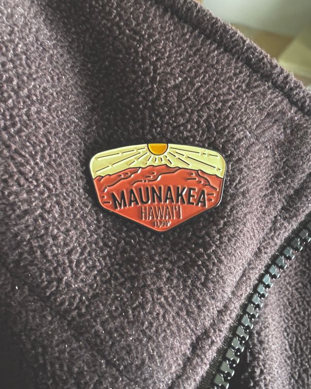 Maunakea Pin.