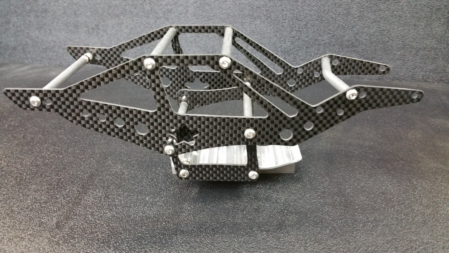 Dlux Bounty Hunter/Mercenary chassis Titanium links