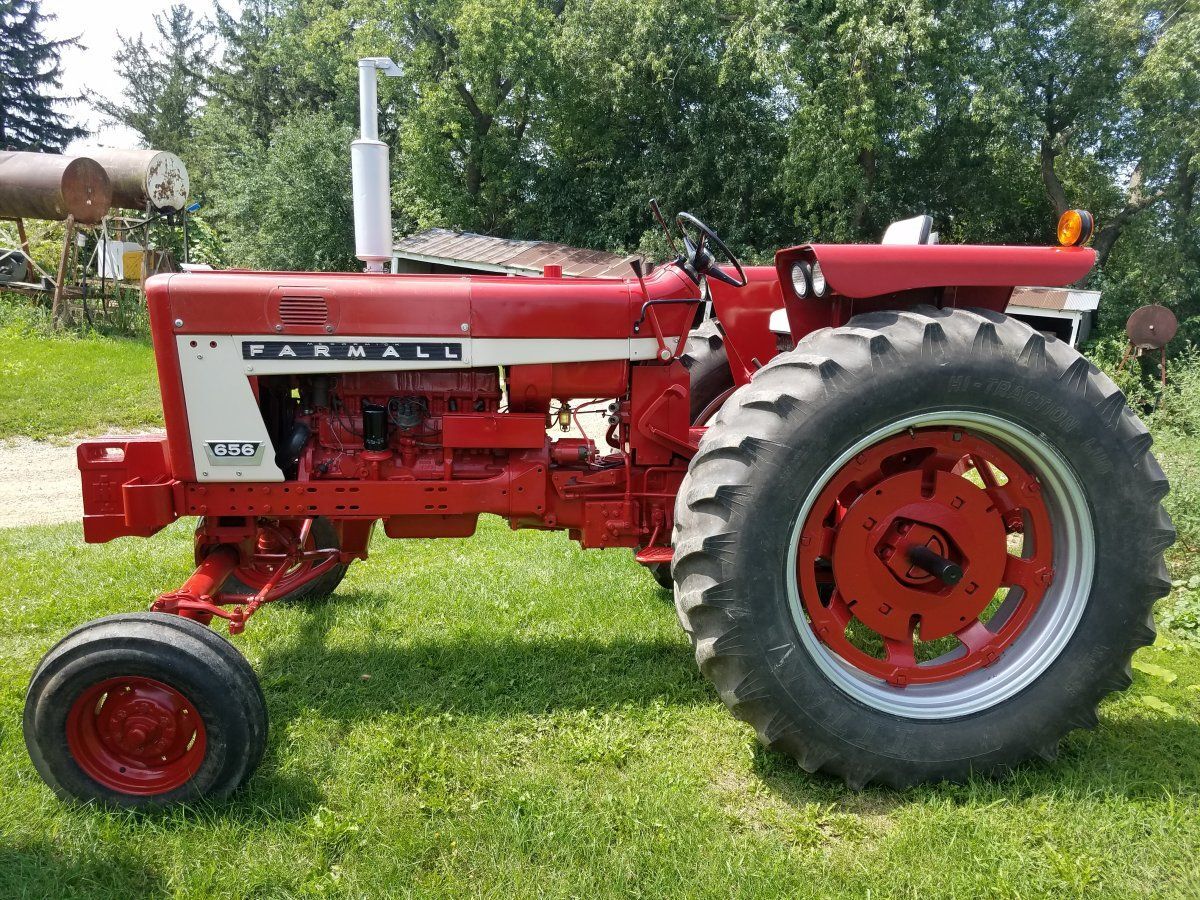 Farmall 656 Gas