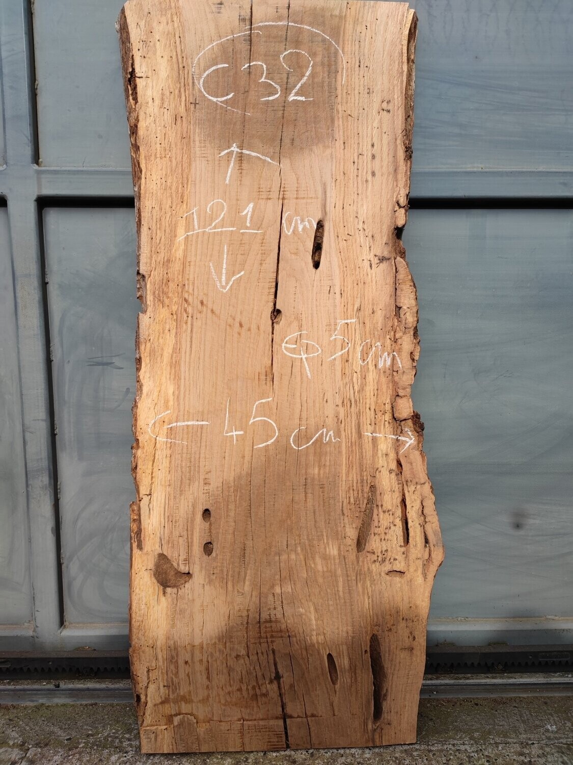 Panneau De Chêne Bord Brut (live Edge) – Séché Au Four – 550x300x42 Mm – Bois Massif