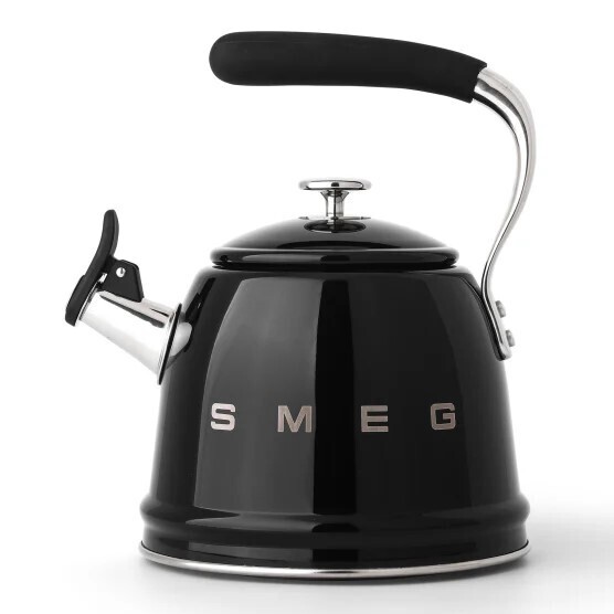 Whistle stovetop kettle assorted colours Smeg