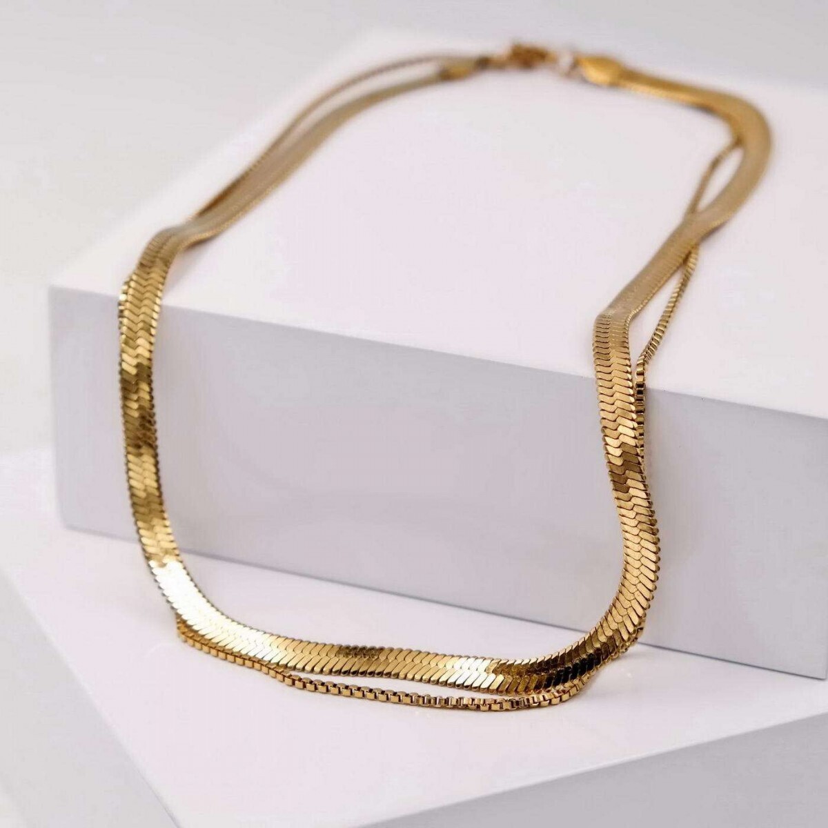 Necklace - flat ‘n gold