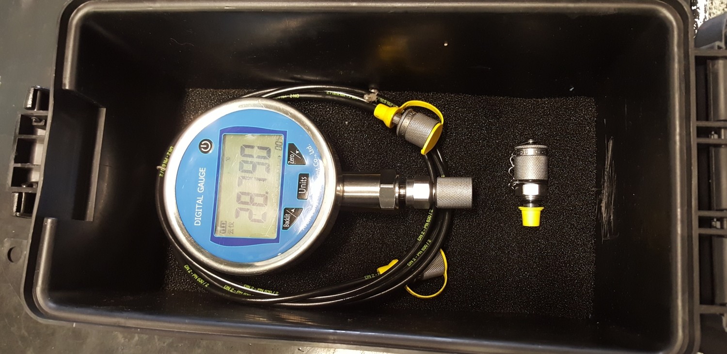 100mm Digital Pressure Test Kit 08,800 PSI 2m hose & case Hydraulic